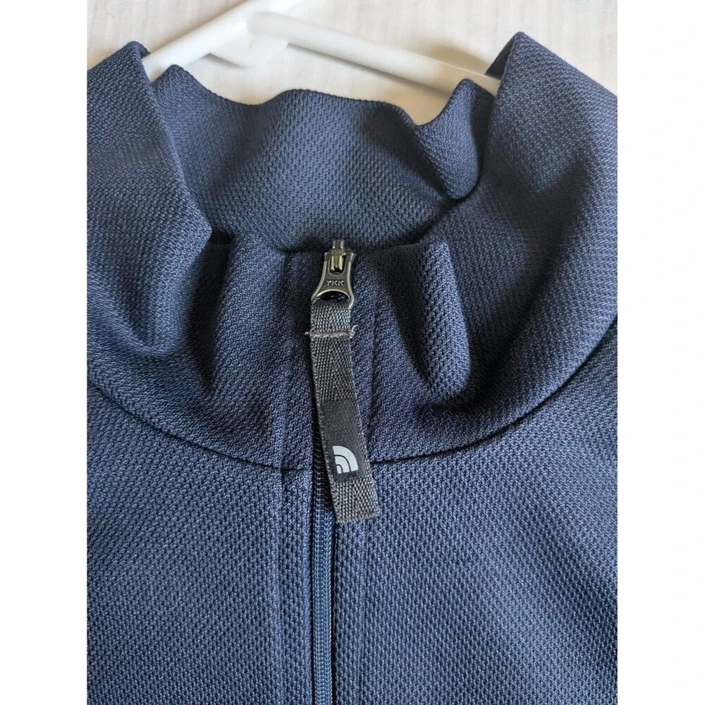 The Northface Mens' Flight Series Quarter Zip Shirt